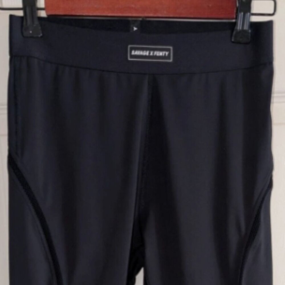 Savage X Fenty Womens Black Vaporwave Sleepwear Legging Size Med? (no size tag)